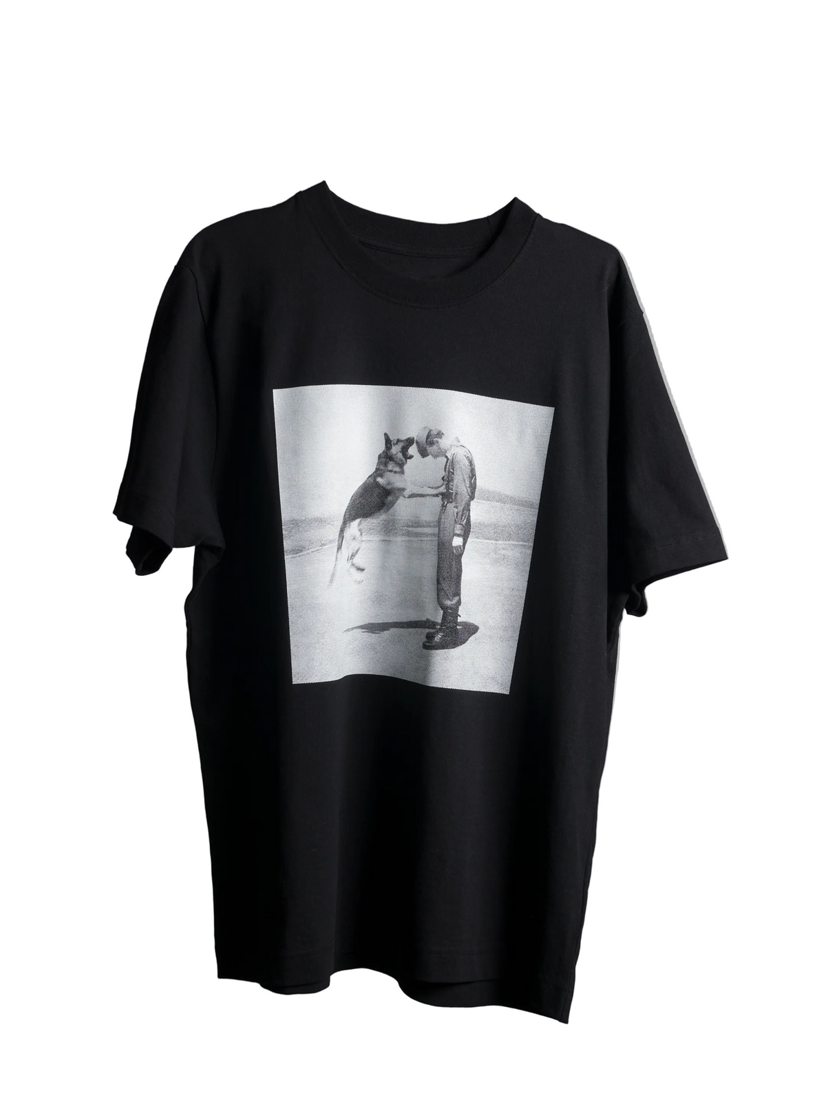 Heavyweight debutalbum cover tee